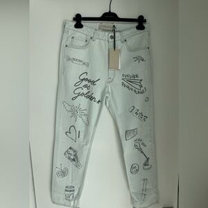 Golden Goose Jeans
Slim fit
Brand new
100% Authentic